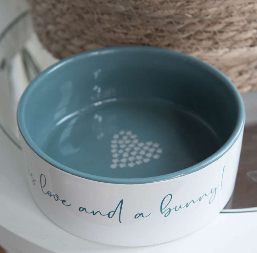 Napf love and a bunny